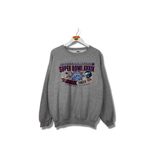 Load image into Gallery viewer, NFL - 05 PATRIOTS VS EAGLES SUPERBOWL CREWNECK - MEDIUM