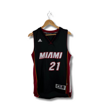 Load image into Gallery viewer, NBA - 2015 MIAMI HEAT &quot; HASSAN WHITESIDE &quot; SINGLET - SMALL
