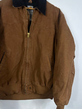 Load image into Gallery viewer, CARHARTT DETRIOT FIT CORDOURY COLLARJACKET - LARGE
