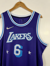 Load image into Gallery viewer, NBA - * NEW WITH TAGS *  L.A LAKERS #LEBRON JAMES SINGLET / JERSEY PURPLE - MENS XL
