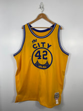 Load image into Gallery viewer, NBA - GOLDEN STATE WARRIORS &quot; THE CITY &quot; EMBROIDERED SINLET - MENS 3XL
