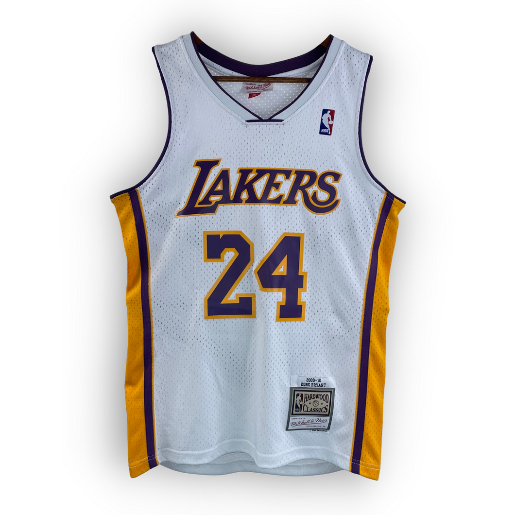 NBA - * NEW WITH TAGS * L.A LAKERS KOBE BRYANT #24 WHITE MITCHELL & NESS HARDWOOD CLASSIC SINGLET JERSEY