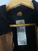 Load image into Gallery viewer, CARHARTT DETRIOT FIT CORDOURY COLLARJACKET - LARGE
