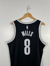 Load image into Gallery viewer, NBA - BROOKLYN NETS #8 PATTY MILLS - MENS LARGE * BRAND NEW WITH TAGS
