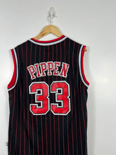 Load image into Gallery viewer, NBA -  CHICAGO BULLS #33 SCOTTIE PIPPEN PINSTRIPE SINGLET / JERSEY
