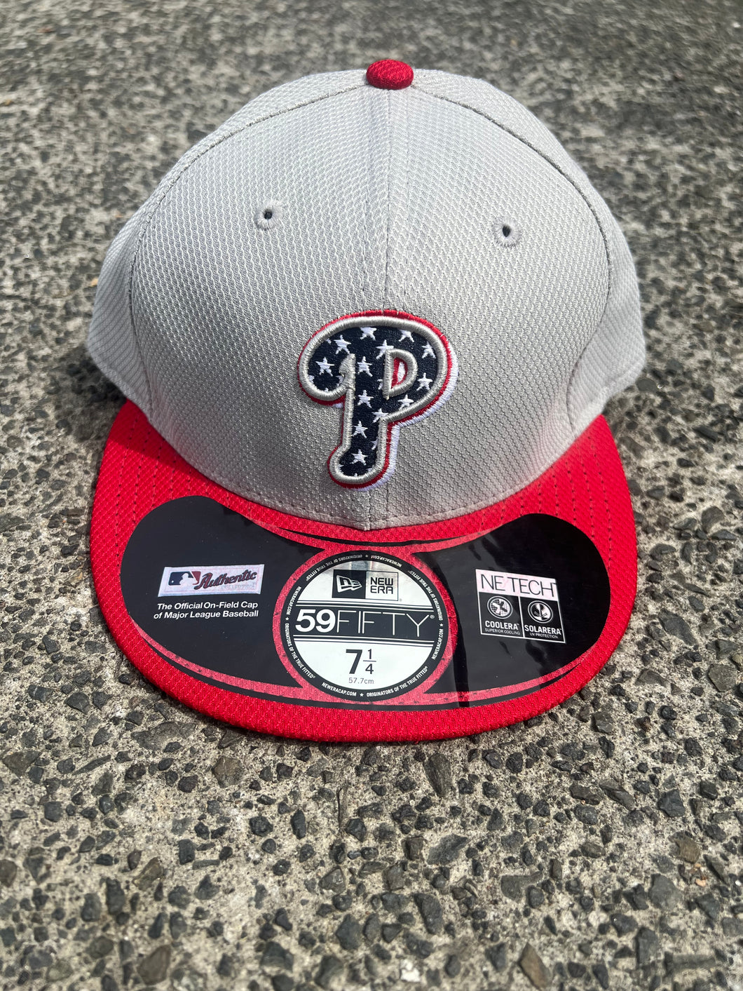 MLB - PHILADELPHIA PHILLIES FITTED HAT - 7 1/4 HAT