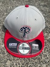 Load image into Gallery viewer, MLB - PHILADELPHIA PHILLIES FITTED HAT - 7 1/4 HAT
