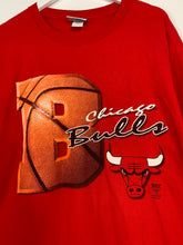 Load image into Gallery viewer, NBA - CHICAGO BULLS VINTAGE T-SHIRT - XL
