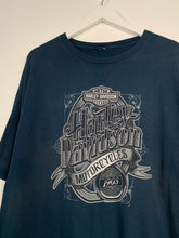 Load image into Gallery viewer, BLUE HARLEY DAVIDSON GRAPHIC T-SHIRT W/ TRADEMARK ON BACK - 2XL OVERSIZED
