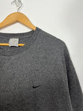 Load image into Gallery viewer, 90&#39;s NIKE VINTAGE ESSENTIAL GREY T-SHIRT - 2XL
