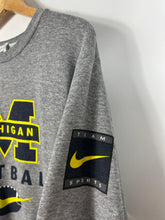 Load image into Gallery viewer, VINTAGE NIKE 90&#39;S MICHIGAN CREWNECK - YOUTH XL / MENS XS
