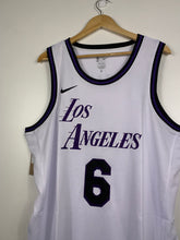 Load image into Gallery viewer, NBA - * NEW WITH TAGS * LOS ANGELES L.A LAKERS #6 LEBRON JAMES NIKE SWINGMAN WHITE SINGLET JERSEY
