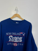 Load image into Gallery viewer, NFL - NEW ENGLAND PATRIOTS CREWNECK - XL OVERSIZED / BOXY 2XL
