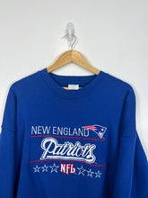 Load image into Gallery viewer, NFL - NEW ENGLAND PATRIOTS CREWNECK - XL OVERSIZED / BOXY 2XL
