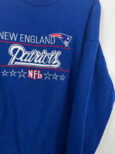 Load image into Gallery viewer, NFL - NEW ENGLAND PATRIOTS CREWNECK - XL OVERSIZED / BOXY 2XL
