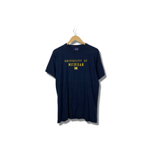 Load image into Gallery viewer, NCAA - UNIVERSITY OF MICHIGAN EMBROIDERED T-SHIRT - MEDIUM
