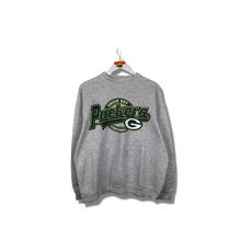 Load image into Gallery viewer, NFL - WHITE GREEN BAY PACKERS CREWNECK - BOXY LARGE
