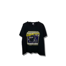 Load image into Gallery viewer, NFL - BALTIMORE RAVENS HELMET T-SHIRT - LARGE
