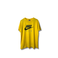 Load image into Gallery viewer, 90&#39;S VINTAGE NIKE AIR T-SHIRT - MEDIUM
