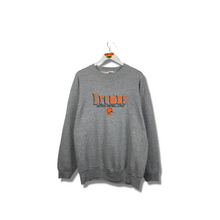 Load image into Gallery viewer, NFL - CLEVELAND BROWNS EMBROIDERED CREWNECK - XL / OVERSIZED
