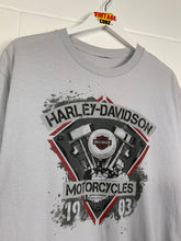 Load image into Gallery viewer, HARLEY DAVIDSON USA ENGINE T-SHIRT W/ BACK GRAPHIC - MEDIUM / LARGE
