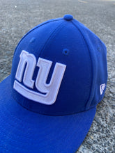 Load image into Gallery viewer, NFL - NEW YORK GIANTS FITTED HAT - 7&quot; 1/4
