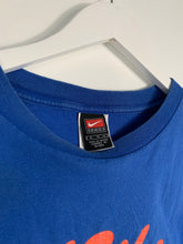 Load image into Gallery viewer, 90&#39;S NIKE NEW YORK SCRIPT T-SHIRT - LARGE OVERSIZED / BOXY XL
