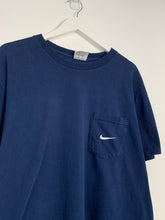 Load image into Gallery viewer, 90&#39;S VINTAGE NAVY BLUE NIKE POCKET T-SHIRT - BOXY OVERSIZED LARGE

